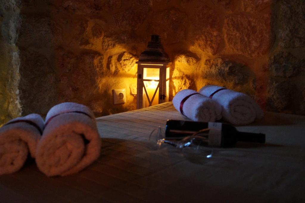 Niko'S Stone Guest House Plítra Buitenkant foto
